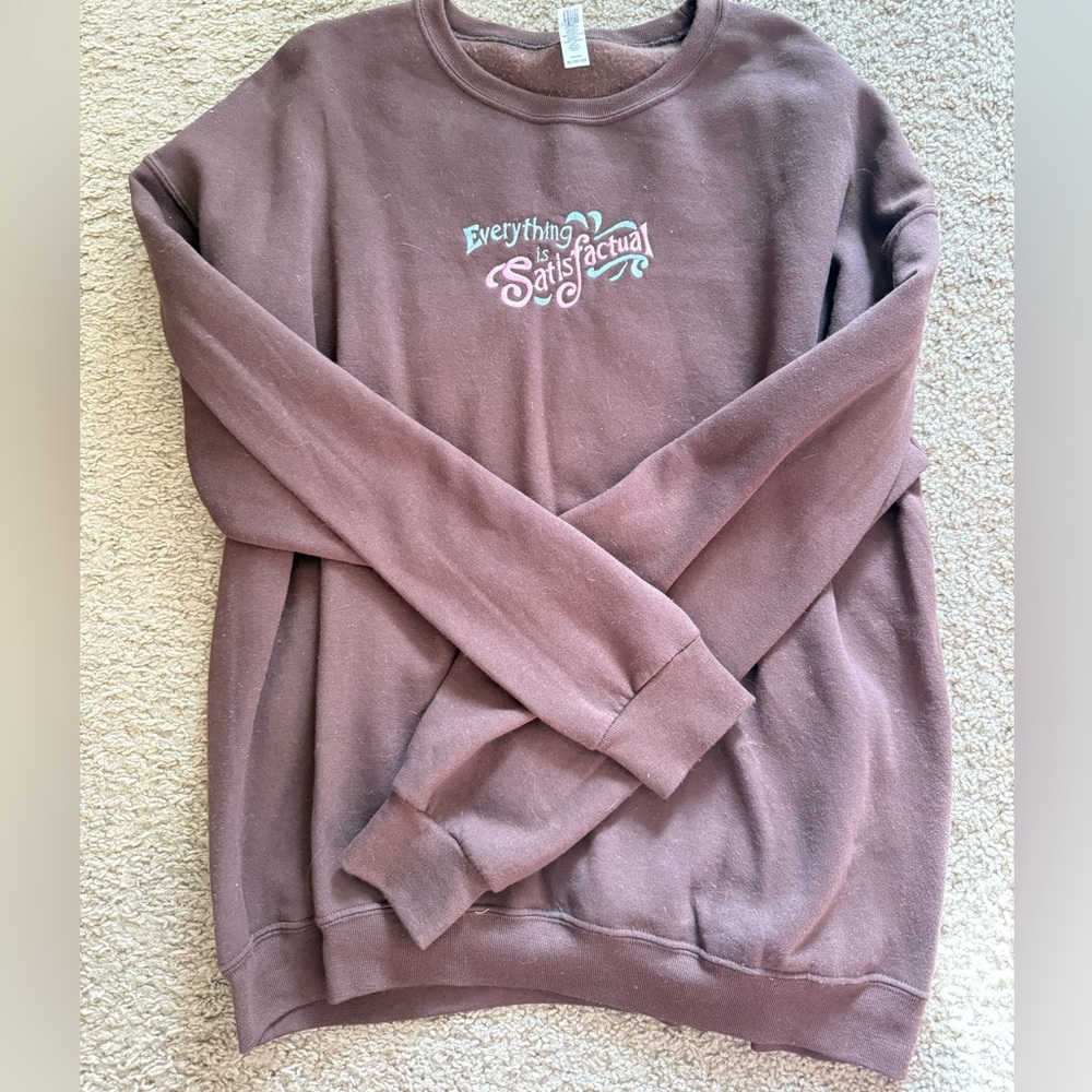 MagicalCastle Embroidery Splash Mountain crewneck